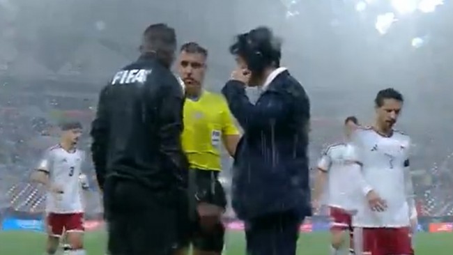 La FIFA prende una decisione senza precedenti di abbandonare la partita per il terzo posto della Coppa d'Arabia, con entrambe le squadre dichiarate vincitrici