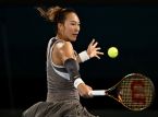 Prime sorprese a Melbourne: Zheng fuori e Sabalenko che sfiora l'eliminazione
