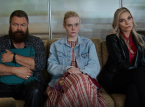 Elle Fanning, Michelle Pfeiffer e Nick Offerman brillano nell'ultimo sguardo su Margo's Got Money Troubles 