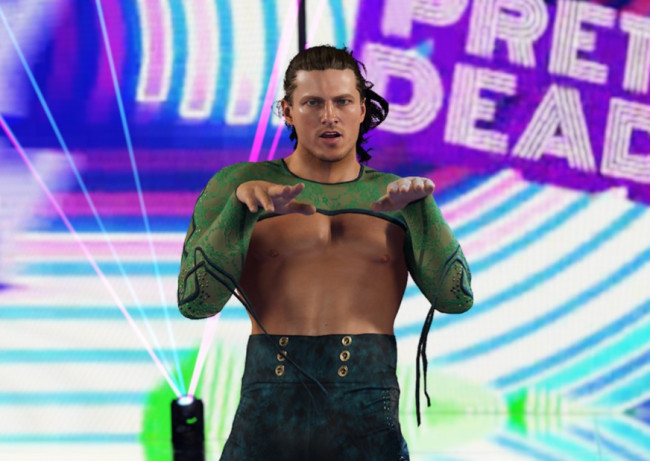 La star della WWE Kit Wilson presenta la sua nuova mossa distintiva