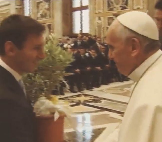 Il primo post su Instagram di Leo Messi riemerge dopo la morte di Papa Francesco
