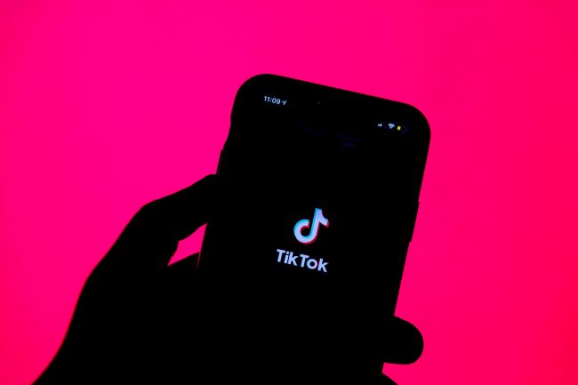 TikTok firma un accordo per vendere a aziende americane, tra cui Oracle e Silver Lake