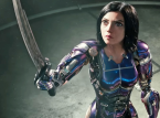 James Cameron promette di fare "almeno un altro film di Alita"