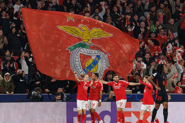 Il Benfica lotta per la sopravvivenza in Champions League stasera... contro il Fenerbahçe di Mourinho