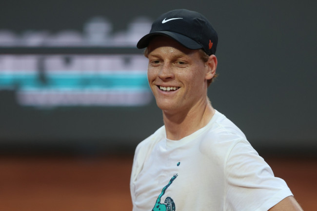 Jannik Sinner completa il "Career Golden Masters" a Roma e continua il 2026 perfetto