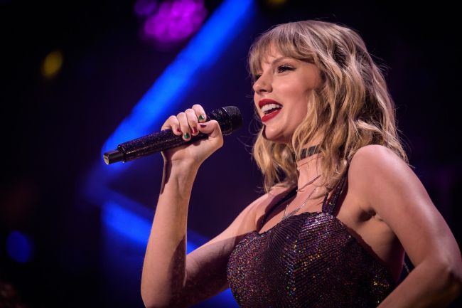 Il fidanzamento di Taylor Swift si fa strada agli US Open: "Lei merita il meglio", dice Swiatek