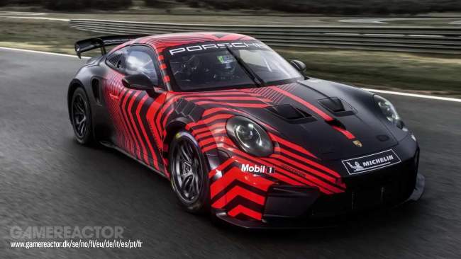 Porsche ha presentato una nuovissima 911 auto da corsa