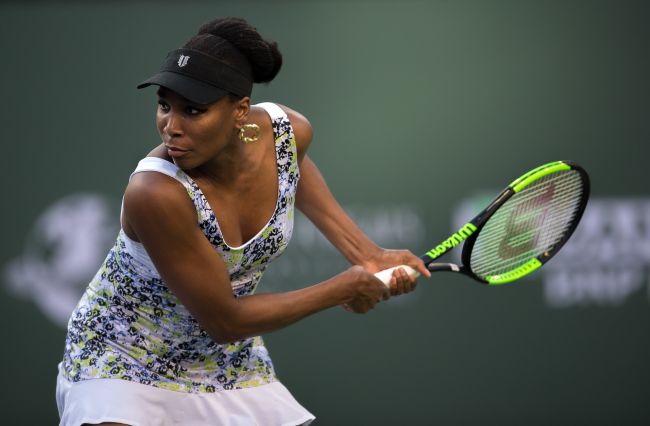 Venus Williams è la giocatrice più anziana ad aver partecipato agli Australian Open, ma perde al primo turno