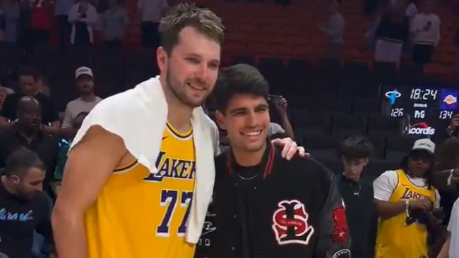 Carlos Alcaraz ha seguito i Lakers in una serata enorme per Luka Doncic: 100 punti in 24 ore