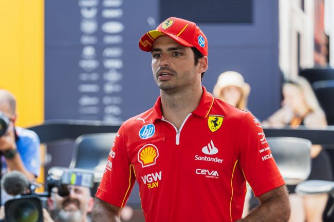 Carlos Sainz pensa che Las Vegas "ne debba uno alla Ferrari" dopo l'ingiusta penalità dell'anno scorso