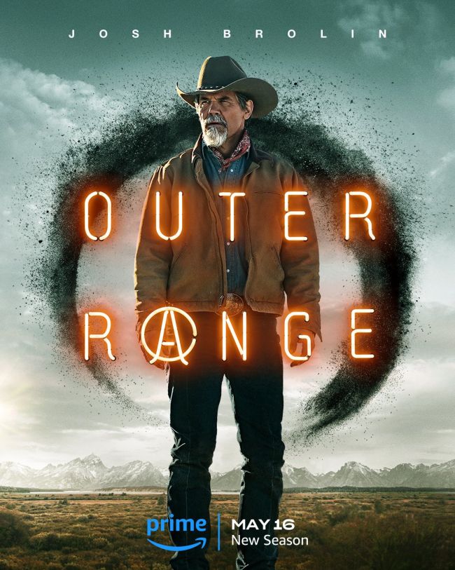 La seconda stagione di Outer Range ci porta ancora più in là nella sua stranezza occidentale