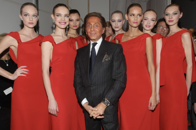 Valentino Garavani muore a 93 anni