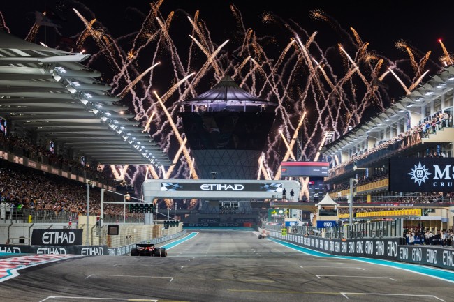 Come guardare il finale di stagione di Formula 1 ad Abu Dhabi e i tempi per le qualifiche, Gran Premio