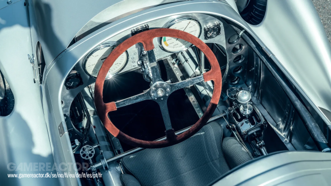 Audi ha costruito una nuova supercar V16