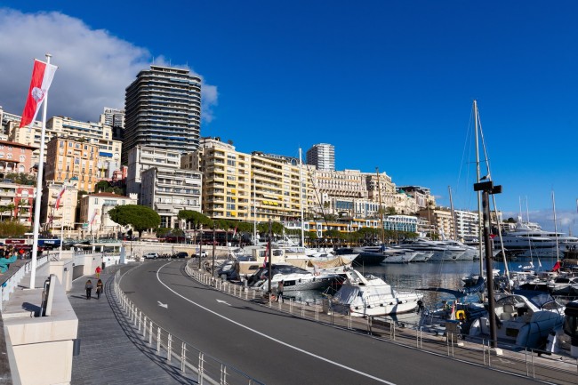 La Vuelta a España 2026 inizierà con una cronometro a Monaco