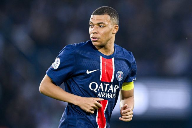 La guerra legale tra Kylian Mbappé e Paris Saint-Germain continua, ciascuno chiedendo centinaia di milioni di euro