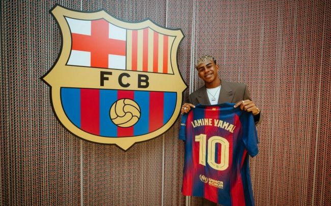 Lamine Yamal eredita il numero 10 del Barça e firma un nuovo contratto fino al 2031