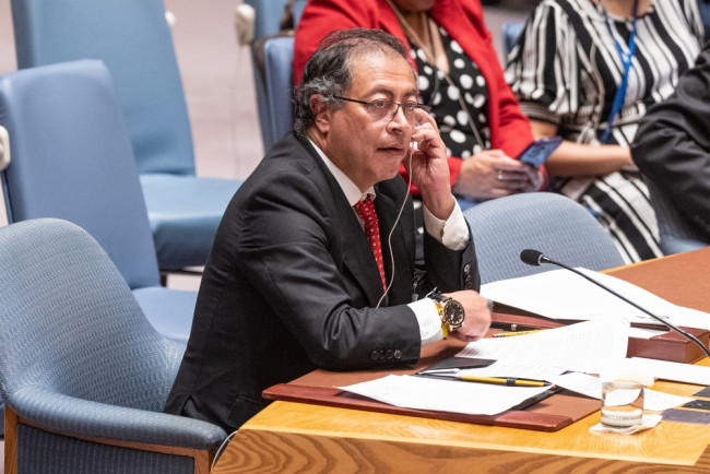 La Colombia si ritira dai dazi pieni al 100% in disputa con l'Ecuador