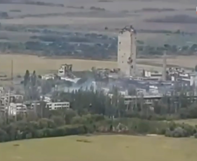 Il cecchino ucraino raggiunge il record di "uccisione più lunga della storia" abbattendo 2 soldati russi con 1 proiettile