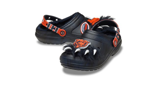 Crocs collabora con la NFL per una linea di zoccoli ufficiali