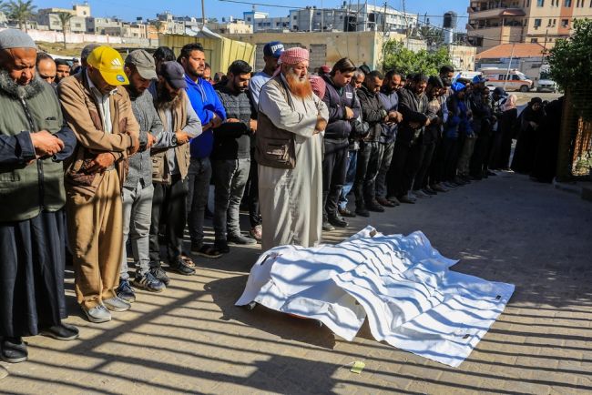 L'attacco aereo israeliano a Jabalia lascia decine di morti nel mezzo dell'escalation del conflitto