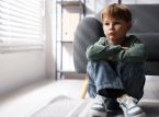 Uno studio rileva che i bambini bianchi della classe operaia vengono lasciati indietro dal sistema educativo