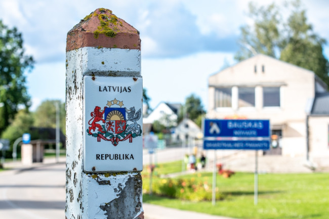 Gli stati baltici rilevano attività di droni vicino alla Russia