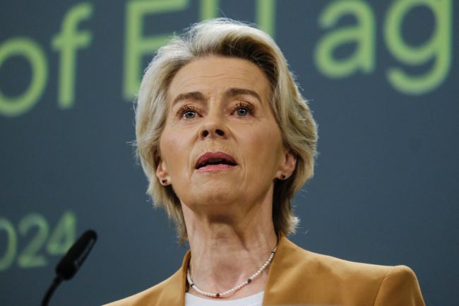 L'Unione Europea risponde alla minaccia tariffaria di Trump con un forte avvertimento e piani di contromisure