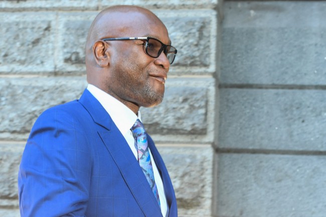 L'ambasciatore sudafricano trovato morto in un hotel di Parigi