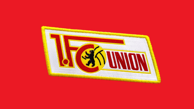 Il direttore calcistico dell'Union Berlin difende l'allenatrice Marie-Louise Eta da commenti sessisti dopo una nomina storica