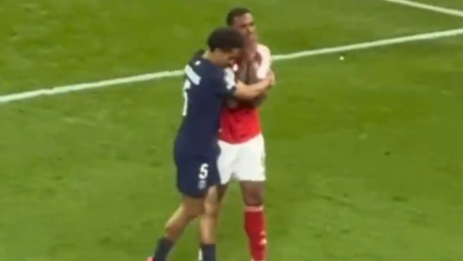 Marquinhos spiega cosa ha detto a Gabriel Magalhães, che ha sbagliato l'ultimo rigore nella finale PSG-Arsenal