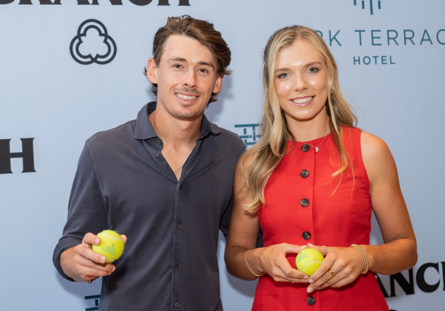 Alex de Miñaur e Katie Boulter si sposarono in segreto il giorno della finale maschile di Wimbledon
