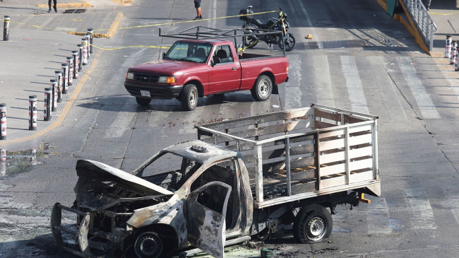 Violenza dopo che le forze di sicurezza messicane uccidono uno dei trafficanti di droga più ricercati al mondo