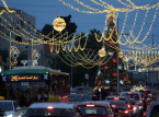 Babbo Natale palestinese arrestato durante un'irruzione della polizia israeliana durante una festa di Natale