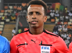 L'arbitro somalo Omar Abdulkadir Artan arbitrer&agrave; la Supercoppa UEFA dopo essere stato respinto dagli Stati Uniti