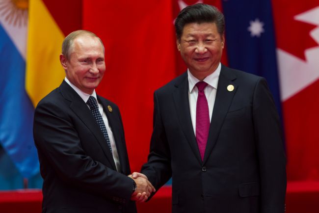 Putin e Xi si incontrano a Mosca per rafforzare i legami