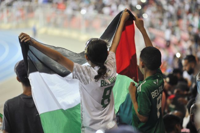 La nazionale di calcio della Palestina sogna di qualificarsi alla Coppa del Mondo e si trasferisce in Cile