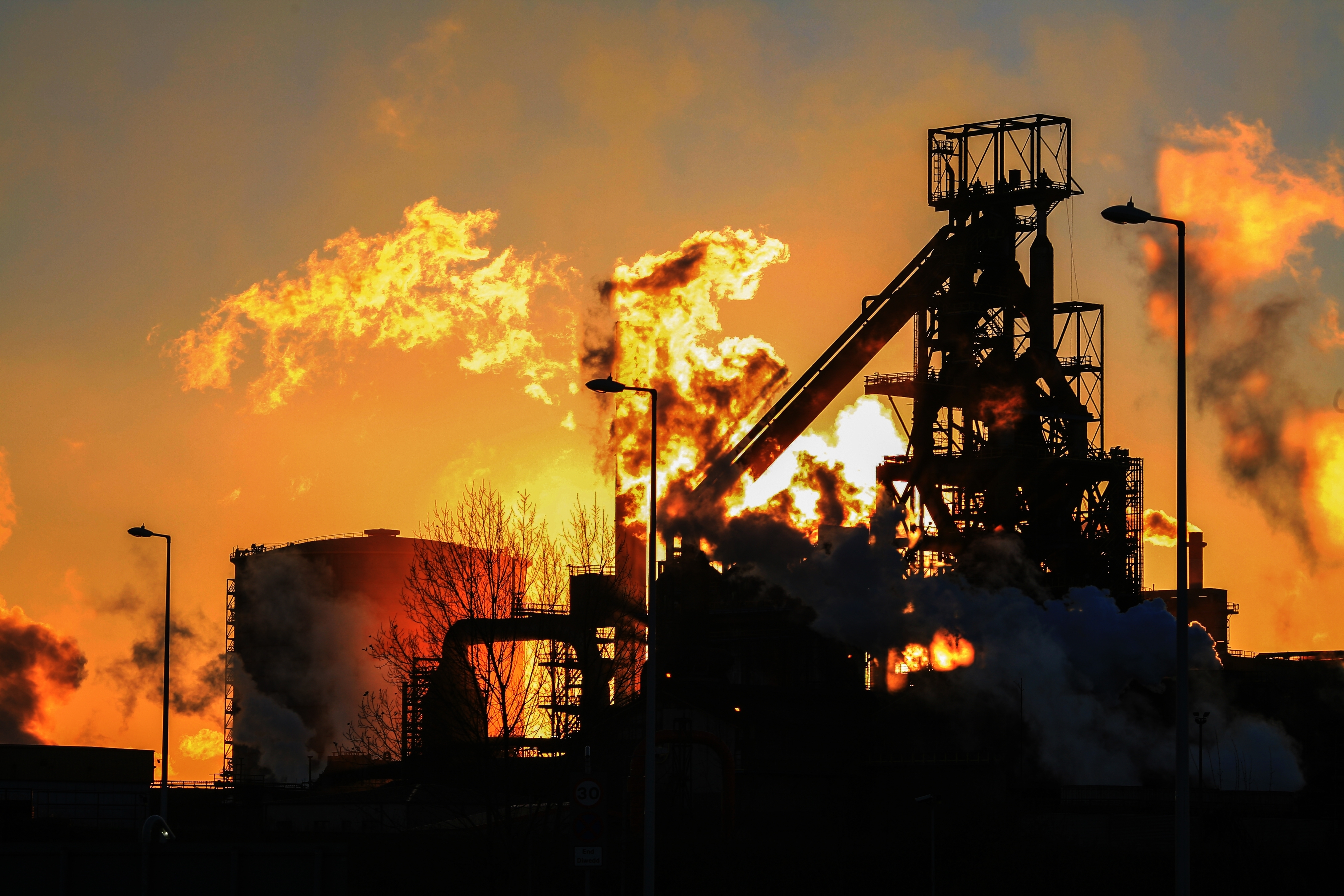 British Steel viene acquisita in pubblico nell'"interesse nazionale"