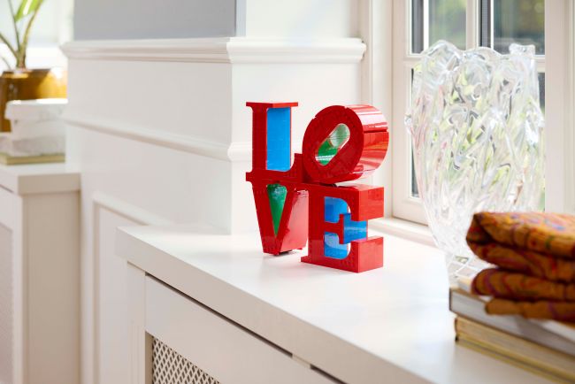Lego Art diventa romantica con il set Love