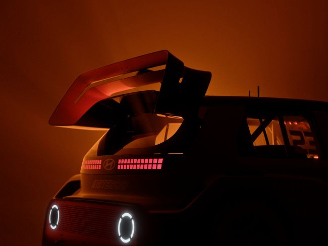 Hyundai annuncia una "fantasia di design EV ispirata al gaming"
