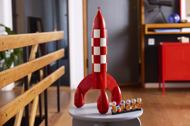Il leggendario razzo lunare di Tintin viene trasformato in un set Lego 