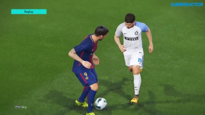 Pro Evolution Soccer 2018 - Barcelona vs Inter (PS4 Pro)